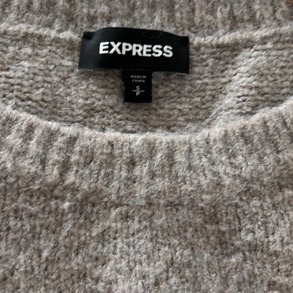 Express Sweater - Picture 2 of 2